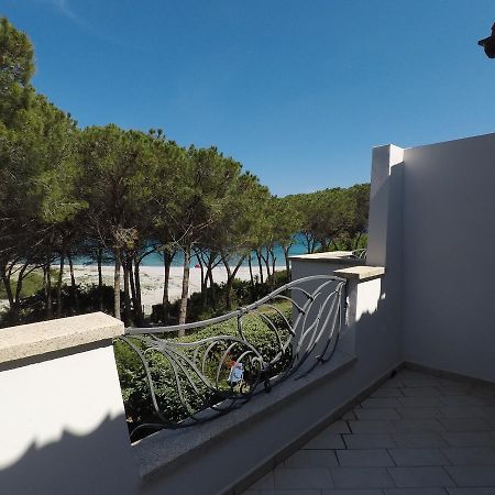La Corte Degli Ulivi Appartamenti Cala Liberotto Exterior foto