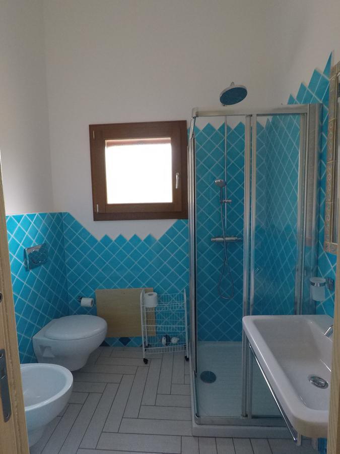 La Corte Degli Ulivi Appartamenti Cala Liberotto Exterior foto